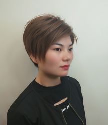 -FRIDAY星期五专业美发沙龙