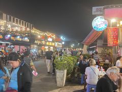 -席娜卡琳火车铁道夜市