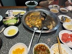 菌汤鸳鸯锅-华晟山城火锅(开发区港西东阁里店)