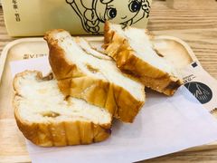 -提亚烘焙·手作面包·生日蛋糕(七星店)