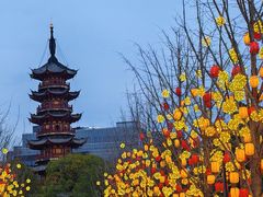 -龙华寺