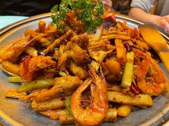 -炭舍干锅·烤鱼(扬名广场店)