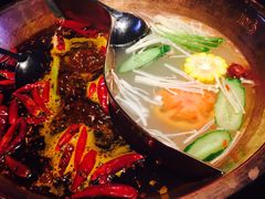 -辣伍鲜毛肚老火锅(元一店)