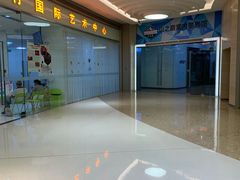 -山之巅攀岩馆(太古城店)