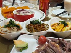 -艳阳天民俗村(公园路店)