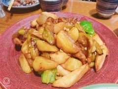 -95号酱骨·一块豆腐(展春园西路店)