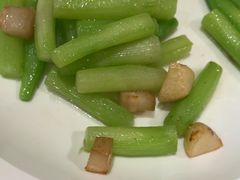 -人间采蜜(海信广场店)