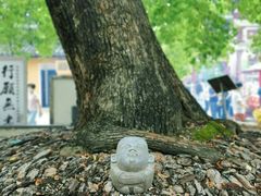 -龙华寺