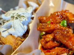 炸鸡翅一半一半-富乐满韩国正宗炸鸡韩国料理(虹泉路店)