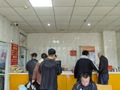 -洪峰浩老北京烧饼夹肉(角门路店)