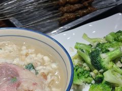 -老兰家传统烧烤炒菜泡馍(小南门店)