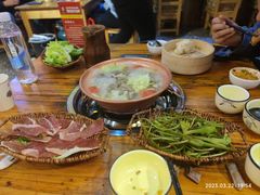 -阿婆情腊排骨火锅(金虹路店)