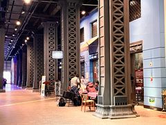 -香巴拉云南餐厅(华莱坞店)