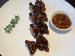 甄御招财猪蹄-甄御•海鲜新青岛菜(麦岛店)