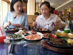 -吉布鲁牛排烤肉海鲜自助(大英商业街店)