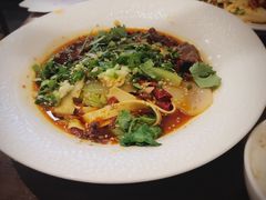 -成都你六姐·牛肉冒菜(城市集市合生汇店)