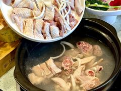 -烹然四季椰子鸡火锅(团结湖总店)