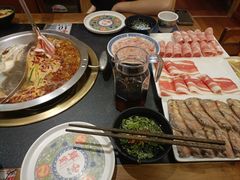 -沸炉重庆老火锅(军事博物馆店)