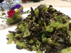 -蔼若春.传承三十年云南菜(金碧公园店)