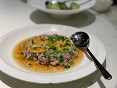 高邮咸蛋黄蒸肉饼-皇朝会.经典传统粤菜(外滩店)