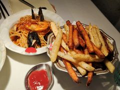 -春树下·树屋花房西餐厅(罍街AS1980店)