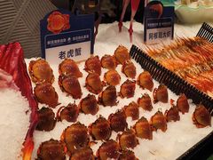 -钱小奴海鲜自助黑金店(杭州滨江龙湖店)