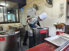 -桥里桥烧饼铺