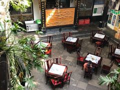 -蔼若春.传承三十年云南菜(金碧公园店)