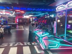 -DEDE APU潮玩运动聚乐部(观音桥店)