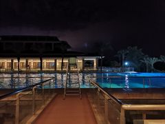 -海悦山庄酒店-花园泳池