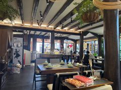 -菌自由丨野生菌火锅特色庭院餐厅(丽江古城店)