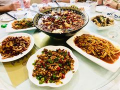 -三羊居食府(文艺路店)
