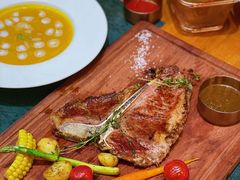 澳洲银标T骨牛排-桉树林A coffee 森林餐厅(三圣乡店)