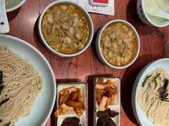 -裕兴记•蟹黄面馆(人民广场店)