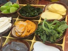 -赵美丽·重庆社区火锅·直营店(火车东站·中豪国际店)