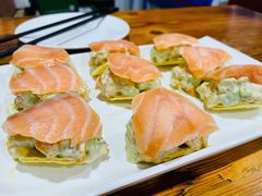 三文鱼腩香芒沙拉-老刘私厨猪脚饭
