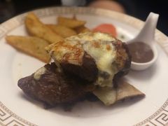 沙皇芝士烤带骨牛排-92°C俄式厨房(中央大街店)