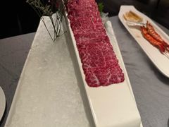 -左庭右院鲜牛肉火锅黑金店(陆家嘴中心店)