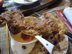 -东口码头·烧鸽子·鱼头泡饼·地方菜(金鹰悦城店)