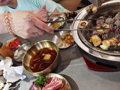 -围炉肉舍•炭烤活鳗•丹东海鲜烤肉(步行街店)