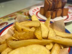 -荣发茶餐厅(龙琛路店)