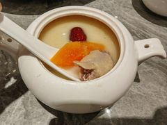 乳鸽木瓜汤-朱记乳鸽王·非遗石岐乳鸽·全鸽宴(大兴旗舰店)