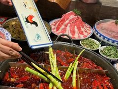 -周小明火锅(黑金冠社区店)