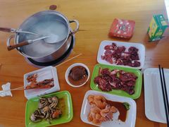 -养牛邓·潮汕牛肉海鲜自助火锅(广州店)