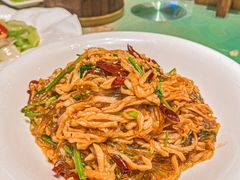 酸萝卜炒粉-佳兰雅序融合菜(高新店)