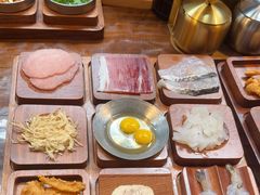 -银米·云南传统过桥米线(双廊黑金冠店)
