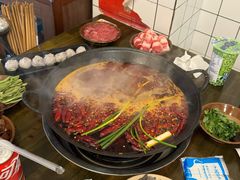 -黄潇洒老火锅(九眼桥宏济巷店)