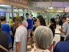 等位区-上海枇杷烤鸭(城乡贸易中心店)