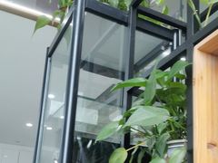 -ME觅妆·定制美妆·彩妆私教(菱角湖店)