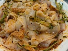 -汗腾格里·风味餐厅(新疆驻京办店)